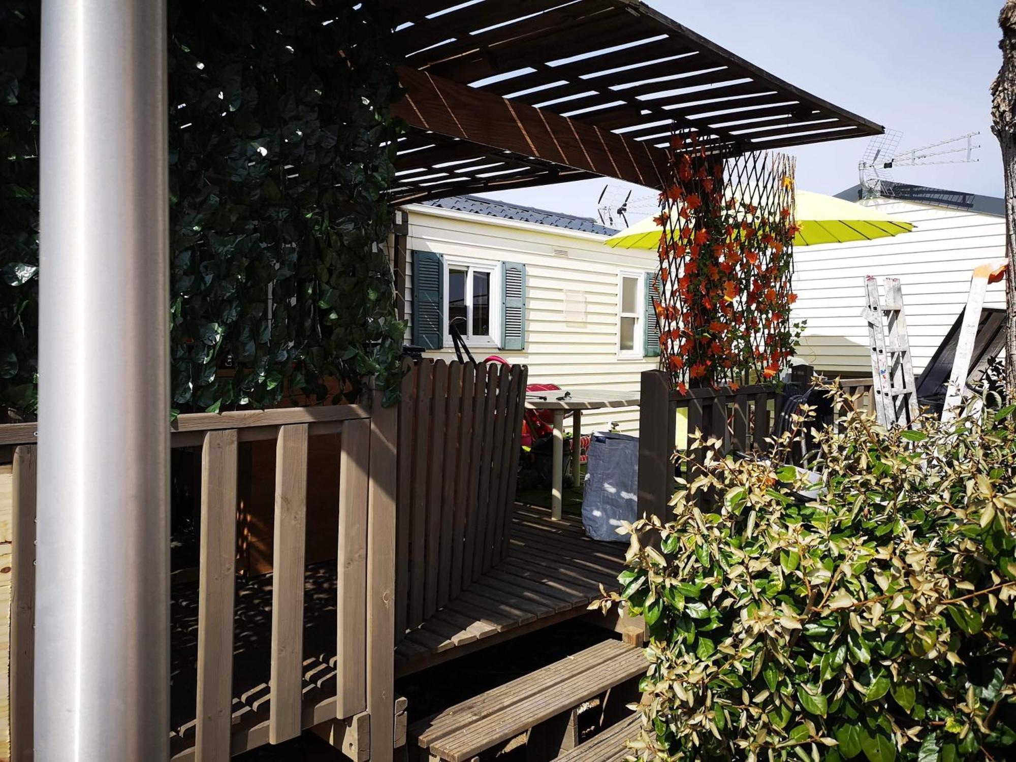 Vacances Familiales Dans Camping Avec Piscine Fréjus 外观 照片