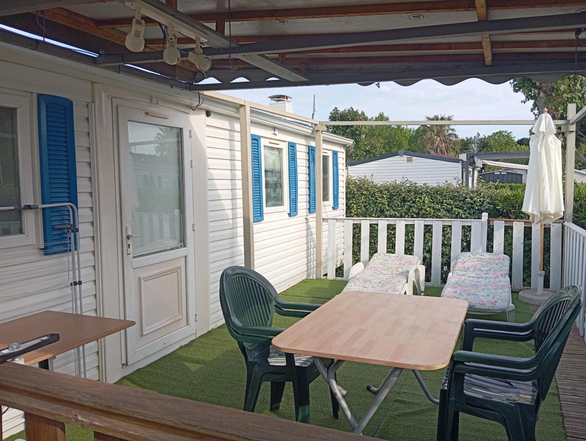Vacances Familiales Dans Camping Avec Piscine Fréjus 客房 照片